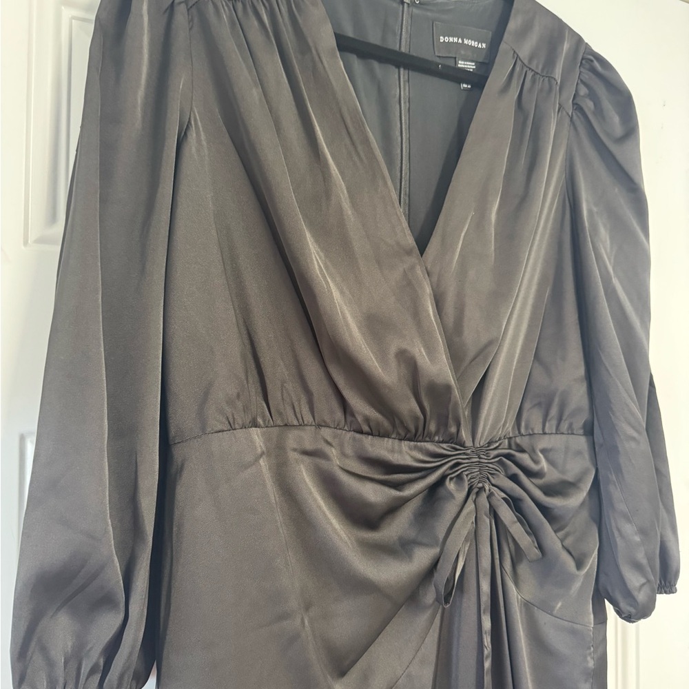 Donna Morgan Black Silk 3/4 Sleeve Dress, Slim Details on Waist, Flirty Hem - Picture 8 of 14